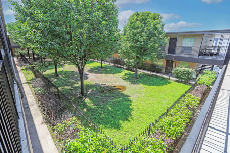Courtyard 05